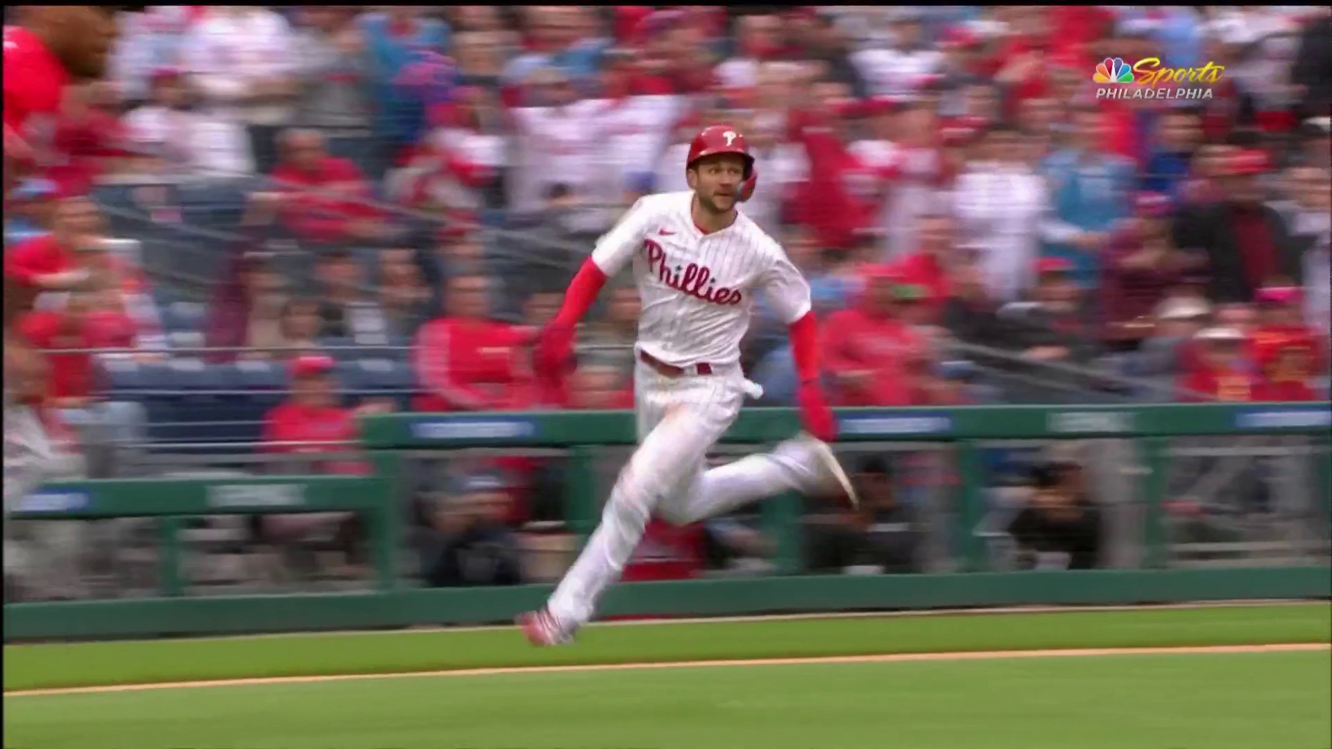 Trea Turner turns on the speed to put the Phillies up 2-1 – NBC