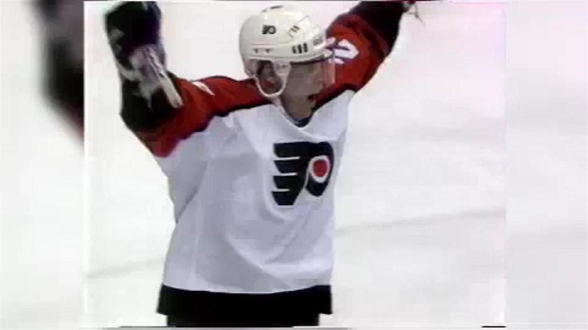 The Shot: Rituals, traditions and drills during the Flyers' pre-game