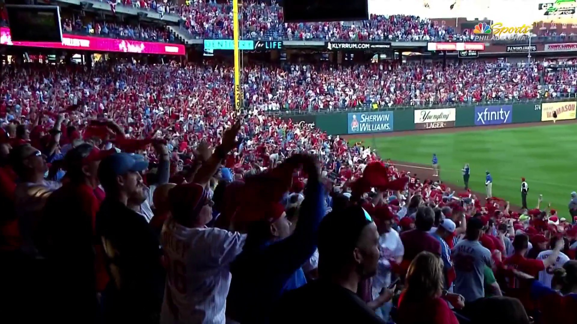 Red October: Phillies fans excited for NLDS Game 4