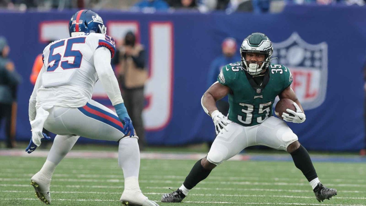 Eagles-Giants analysis: Costly turnovers from Jalen Hurts, Boston