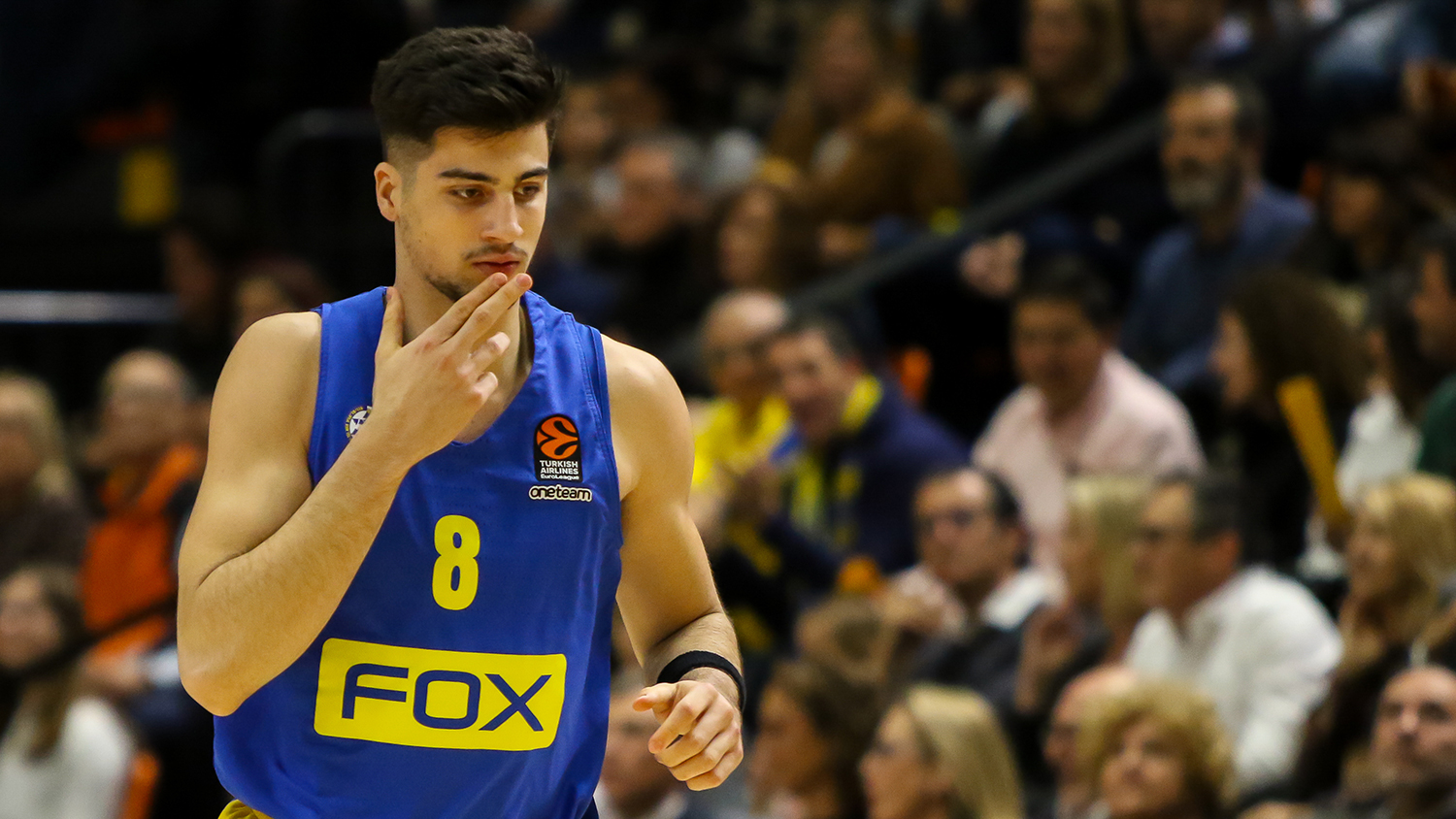 <p>There are some similarities in frame, movement and skill set between Avdija and Dario Saric. The 19-year-old Israeli is a versatile playmaker who looks to have recently made improvements with his shot. His pass-first style could complement Coby White well. </p>
<p> </p>