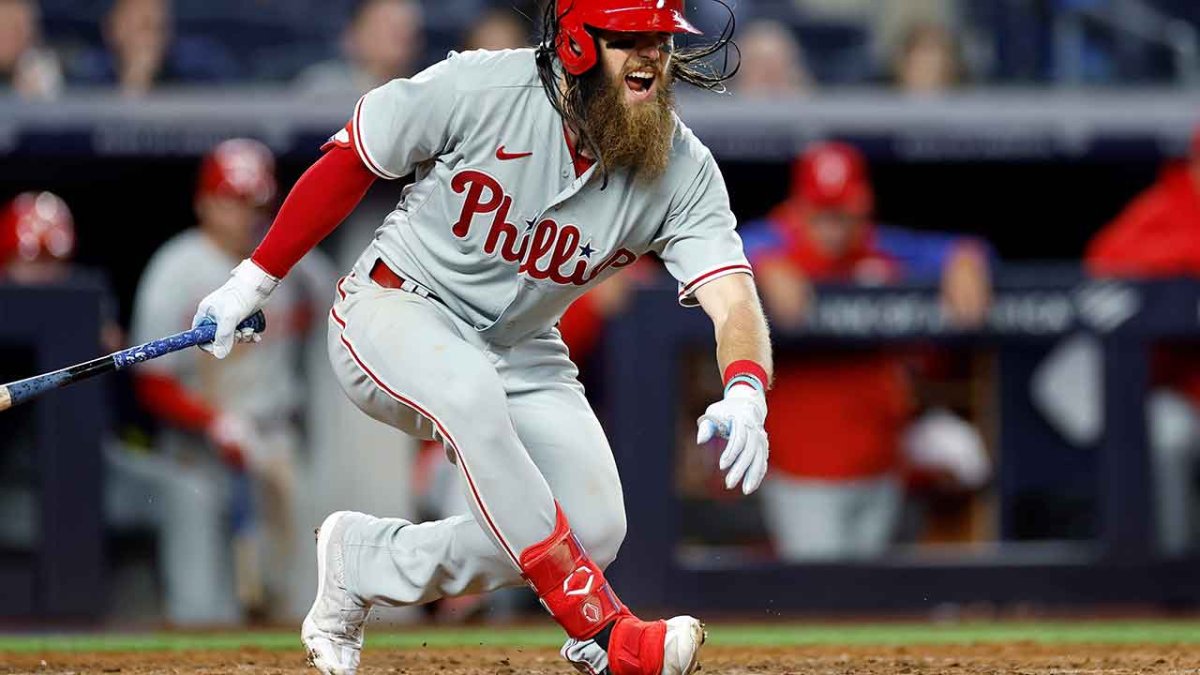 Phillies center fielder Brandon Marsh leaves game vs. Reds with leg injury  – NBC Sports Philadelphia