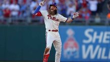 Marsh Madness! Phillies beat Braves 8-3 in Game 4, into NLCS