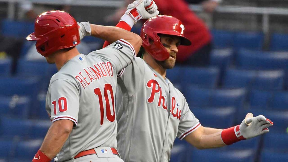 Phillies catcher J.T. Realmuto having a legendary season