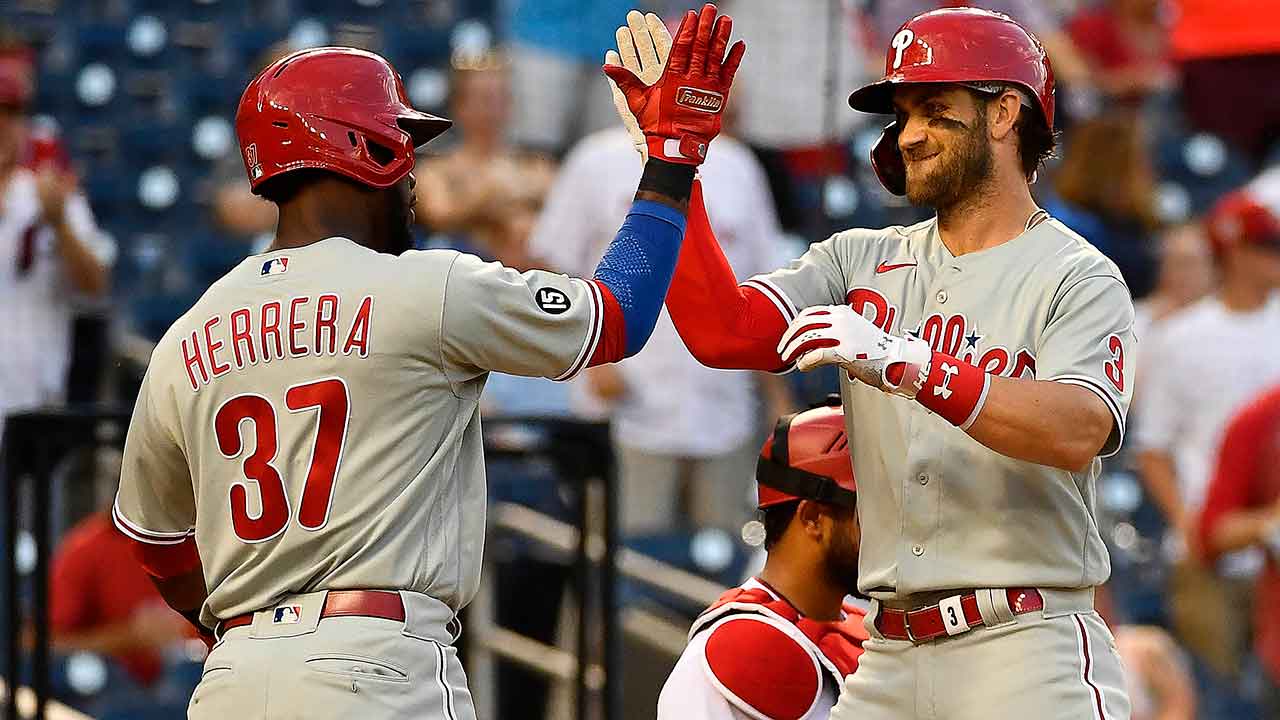 Nationals blow out Phillies 7-1