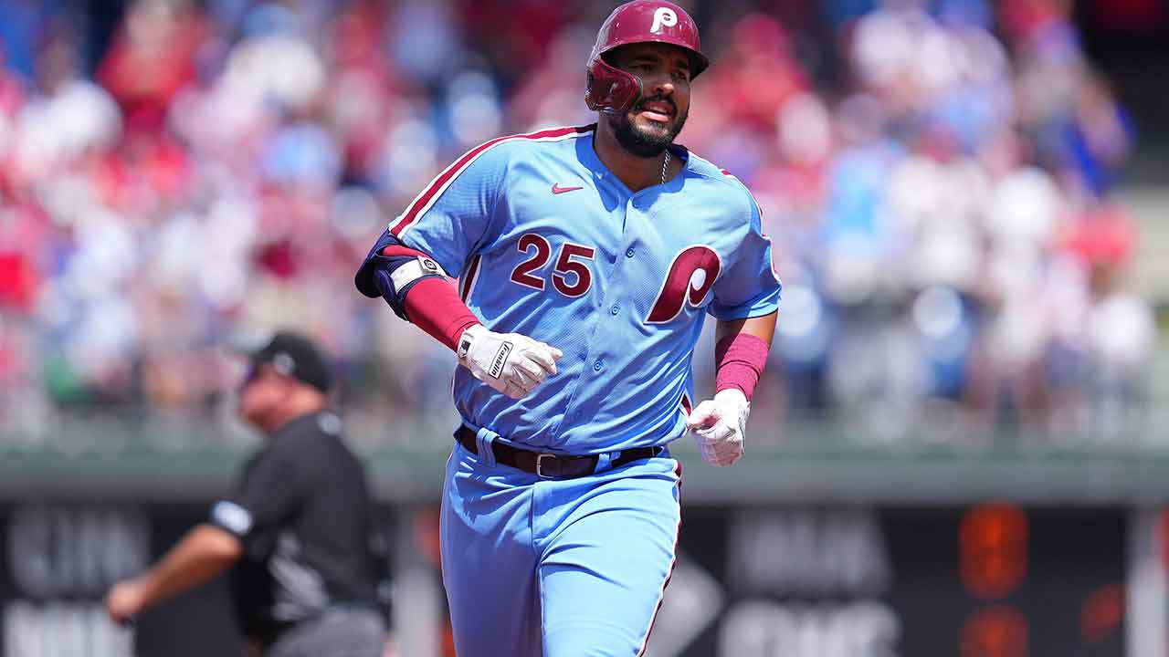 Phillies' Darick Hall basking in glow of hitting three homers for his first  MLB hits – The Morning Call