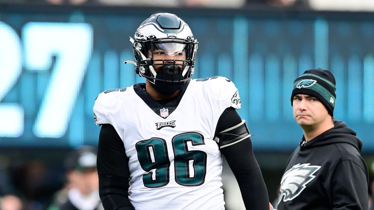 Eagles, Derek Barnett restructure contract for 2023; report – NBC