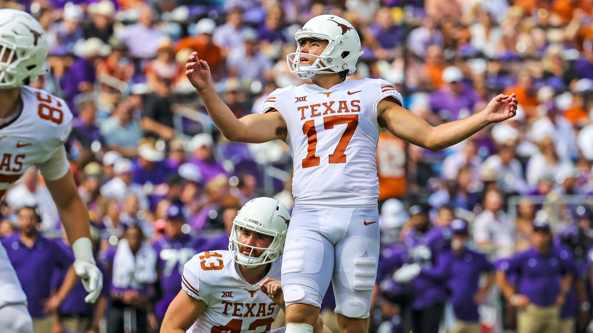 Cameron Dicker, Texas, Kicker