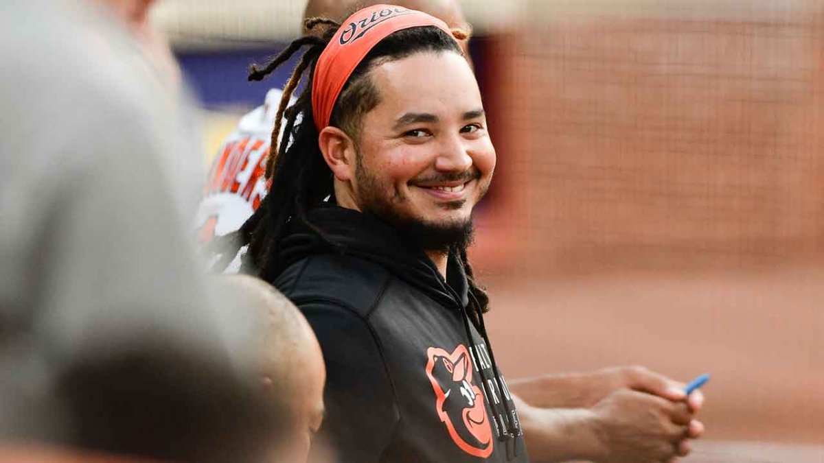 MLB trade deadline news: Orioles trade Freddy Galvis to Phillies - Camden  Chat