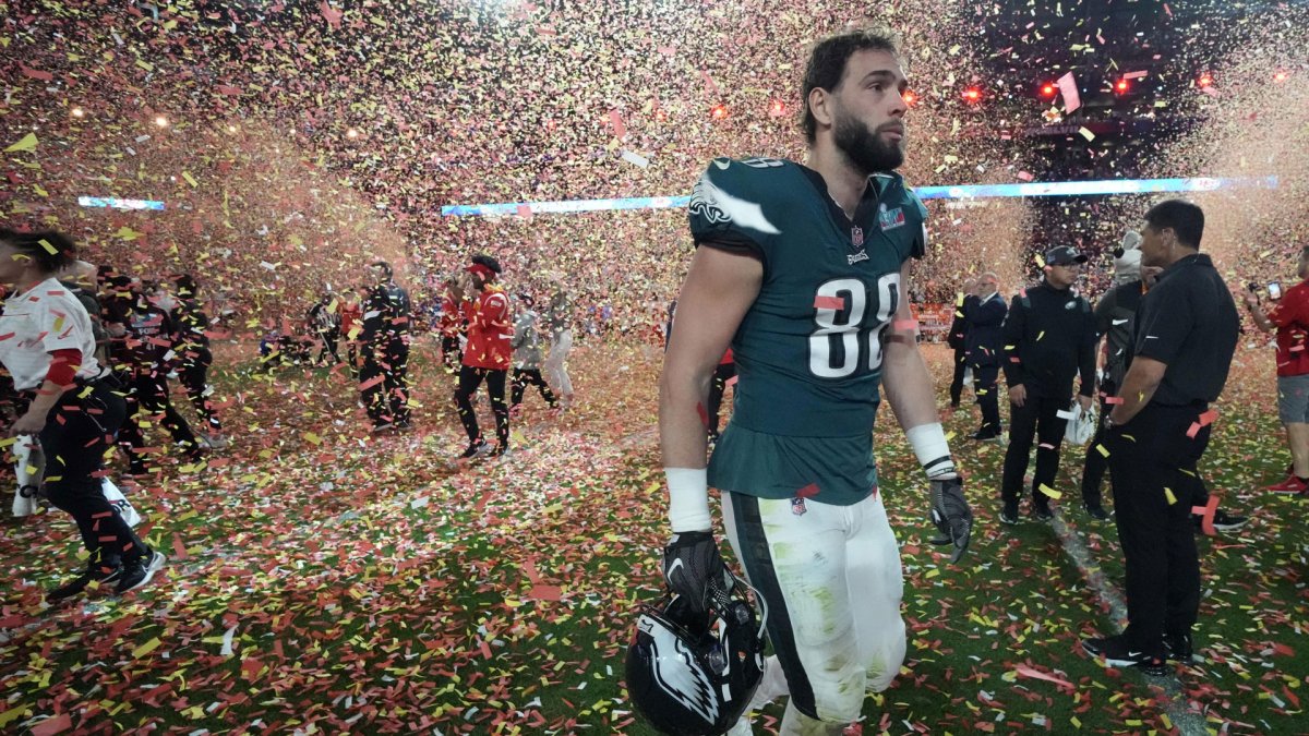 Eagles tight end says he thought Super Bowl winning play was 'an easy  touchdown' - ABC News