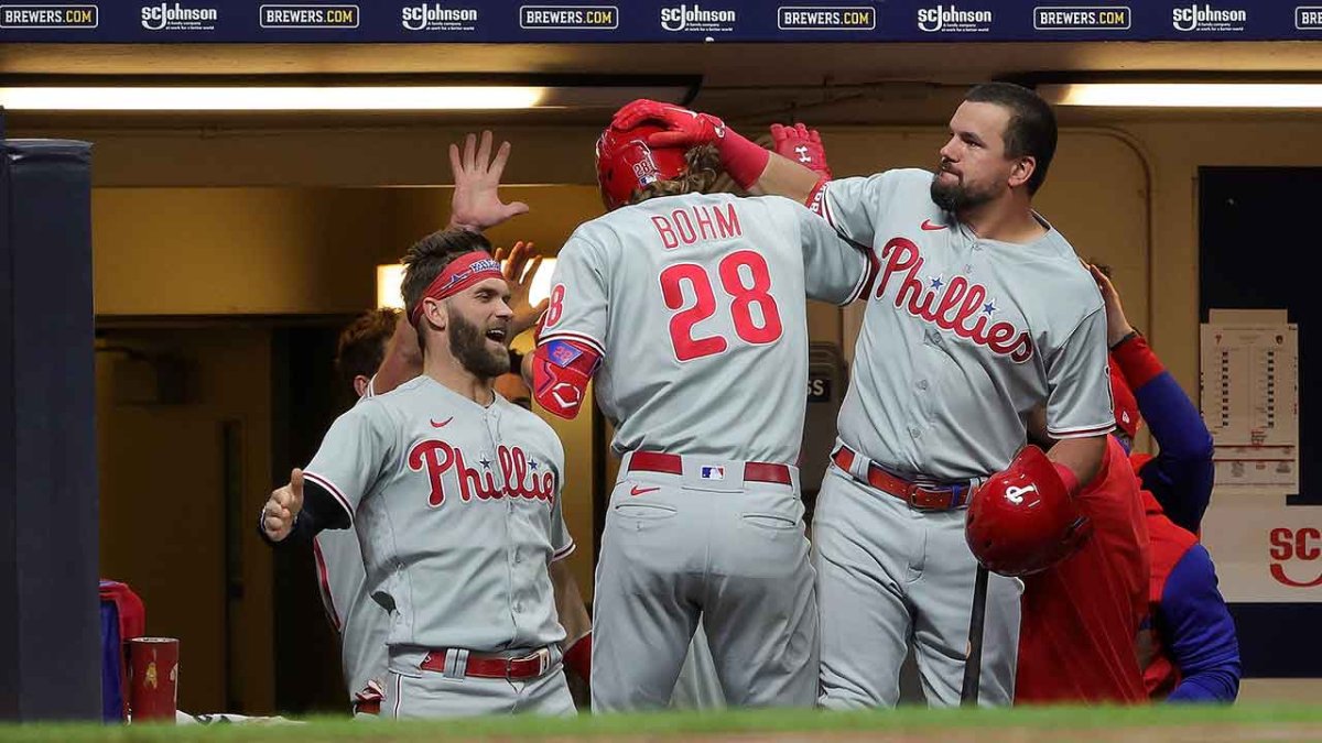 Alec Bohm, Matt Vierling power Phillies to fifth straight win with  9th-inning homers – The Morning Call