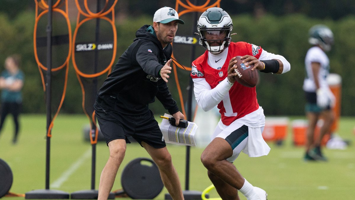 Philadelphia Eagles, Miami Dolphins Will Hold Joint Practices