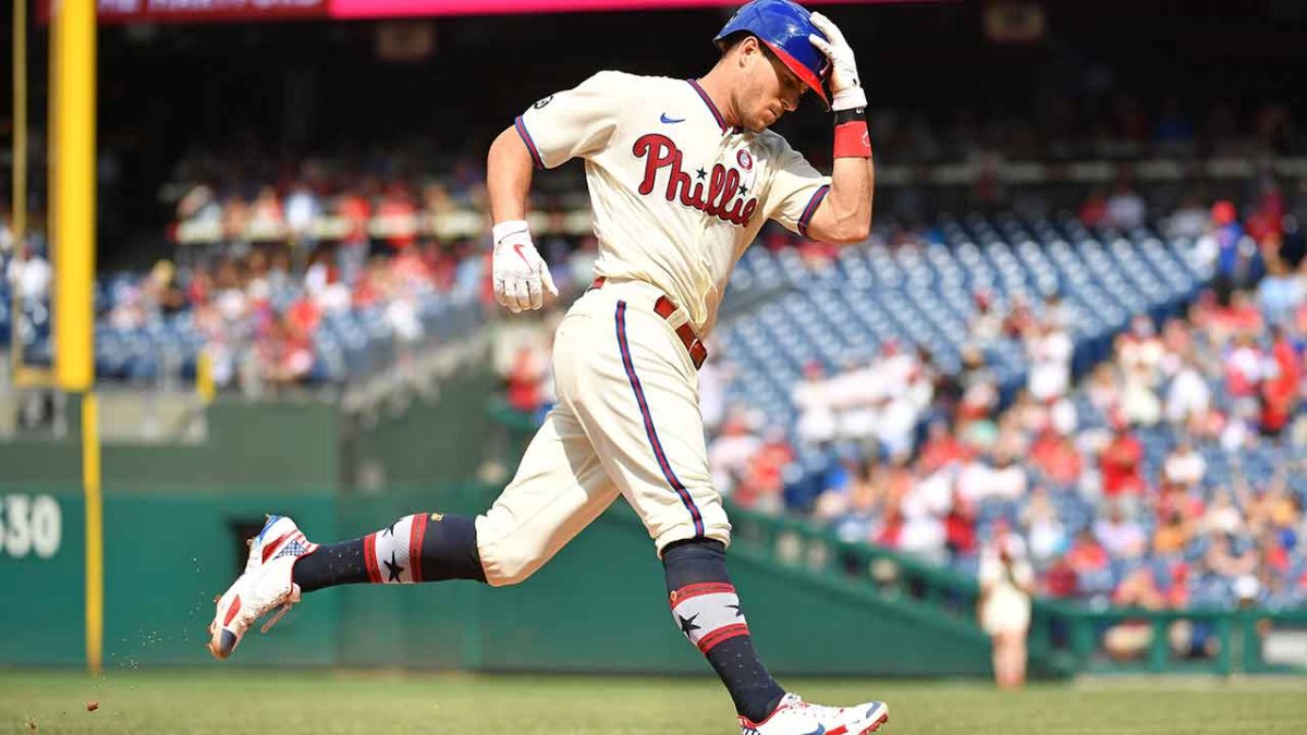 New Phillies catcher J.T. Realmuto excited to play in hitter-friendly  Citizens Bank Park