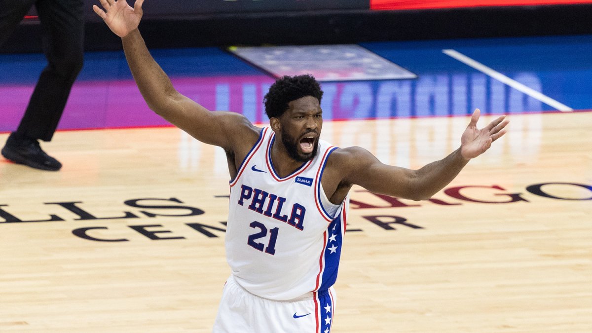 Joel Embiid tried to carry the Sixers, but the team's bench shot 4