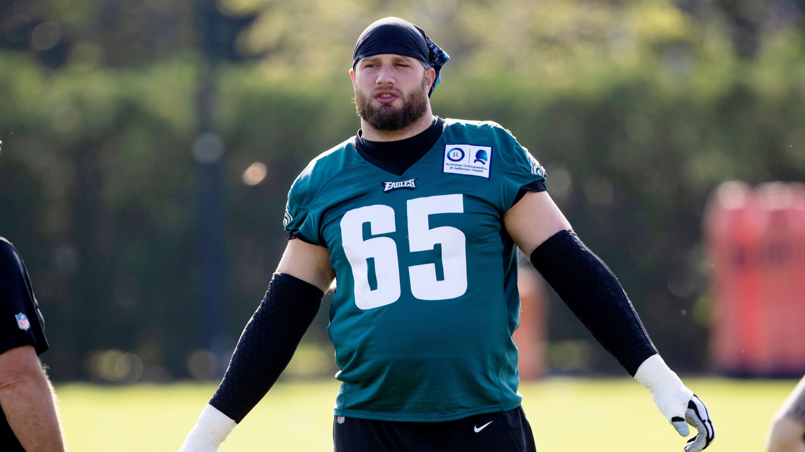 Lane Johnson Returns To Eagles