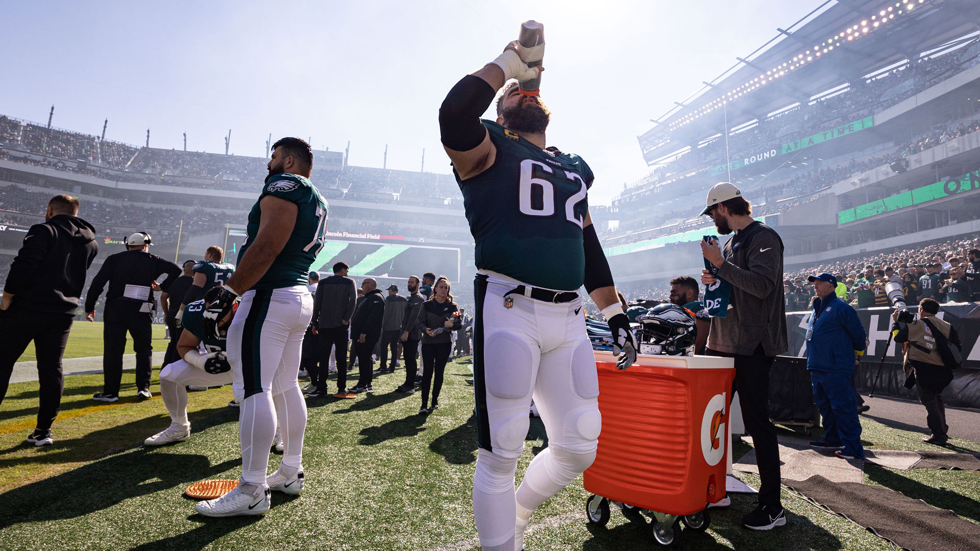 Eagles center Jason Kelce said he's decided to return in 2023