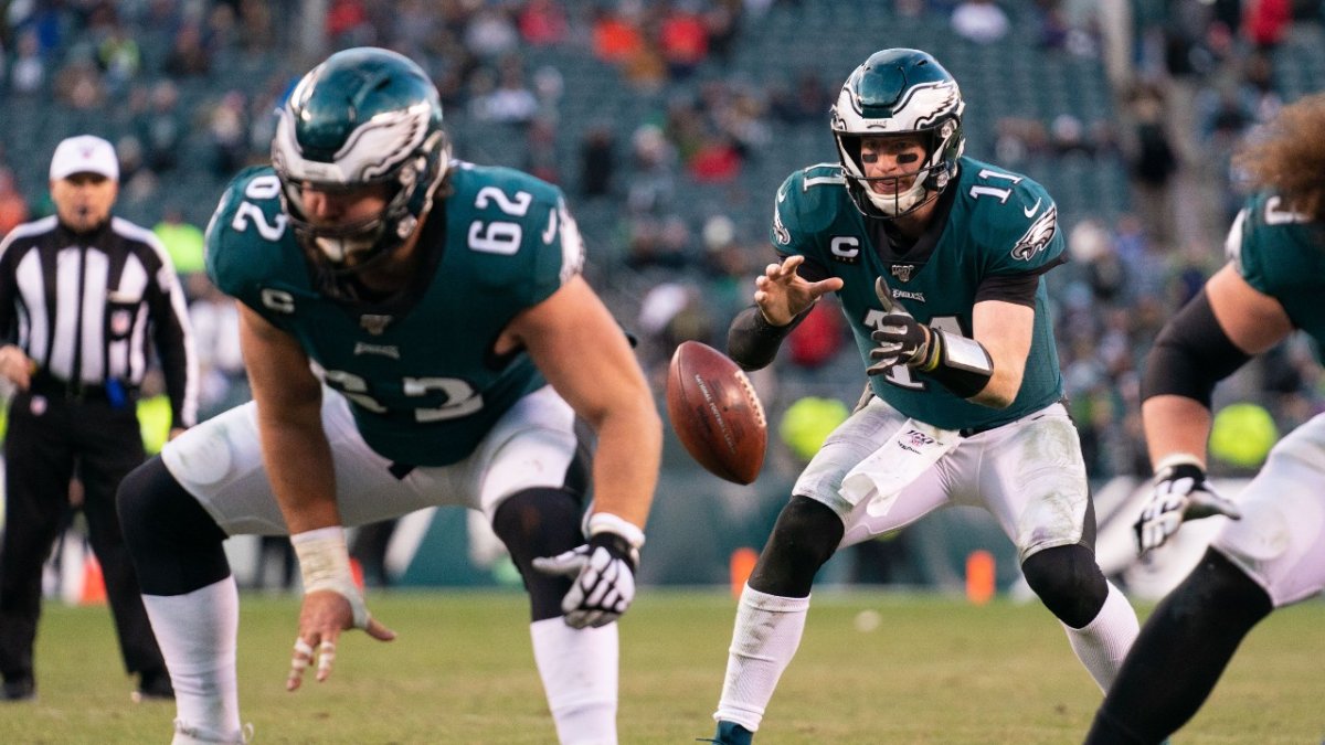 Philadelphia Eagles: Jason Kelce goes to war for Carson Wentz on-air