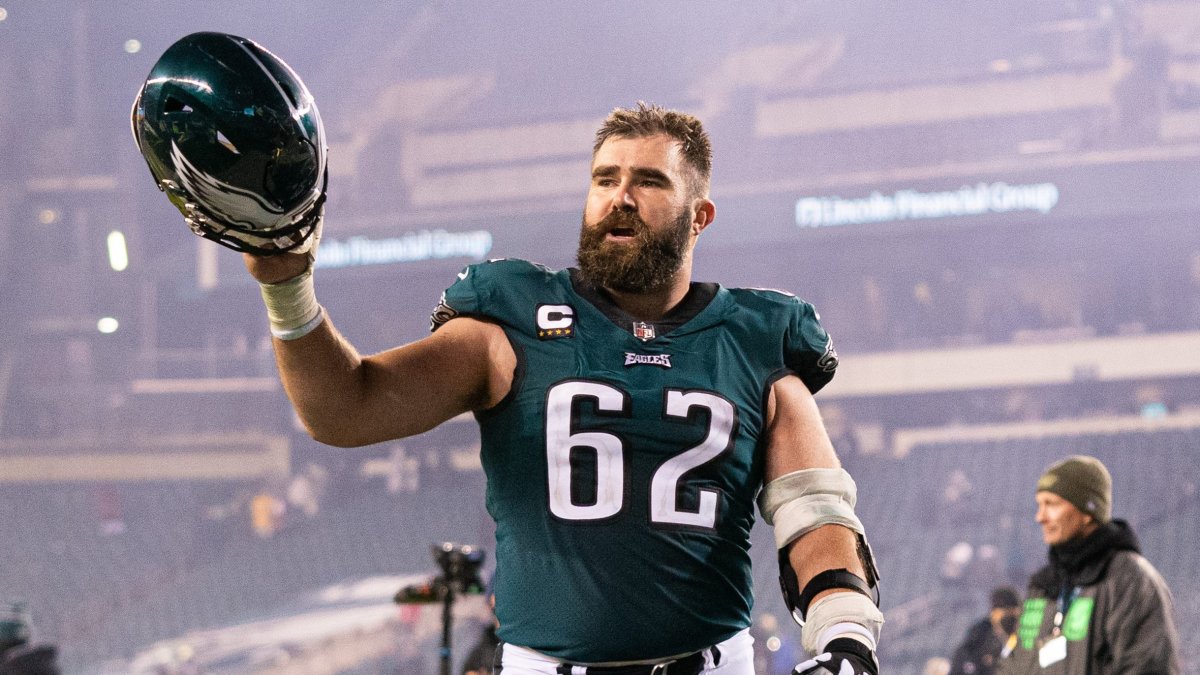 Philadelphia Eagles' Jason Kelce Snubbed of No. 1 Spot in Center Rankings?  - Sports Illustrated Philadelphia Eagles News, Analysis and More