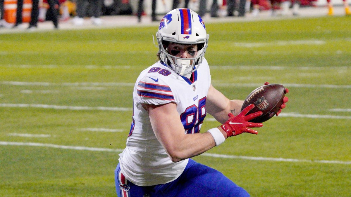 Buffalo Bills' restructuring Stefon Diggs contract may help Philadelphia  Eagles trade Zach Ertz