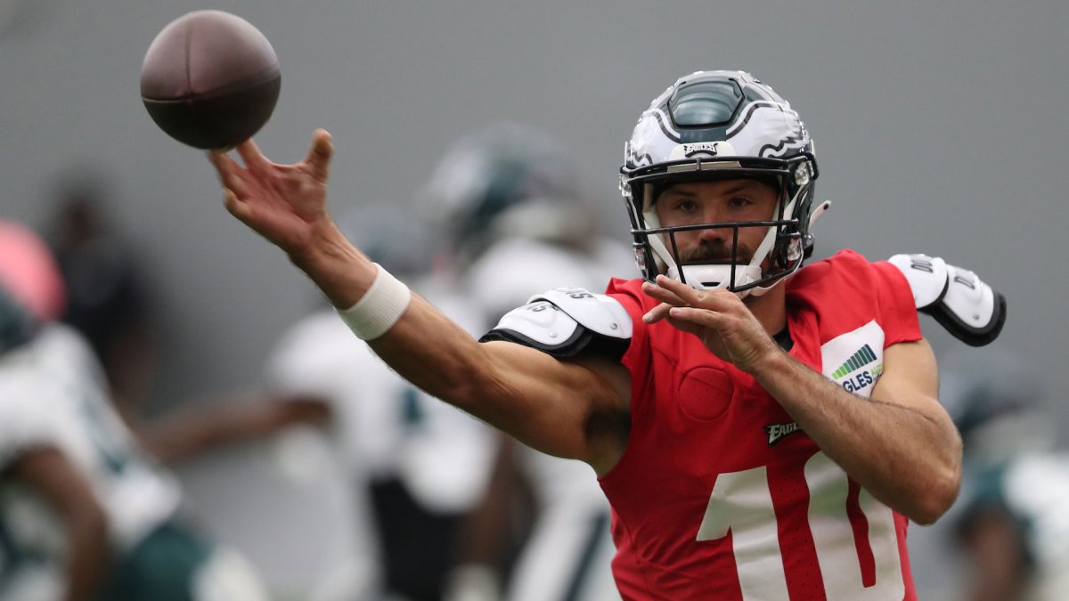 Eagles' Gardner Minshew, Nick Sirianni have known each other since