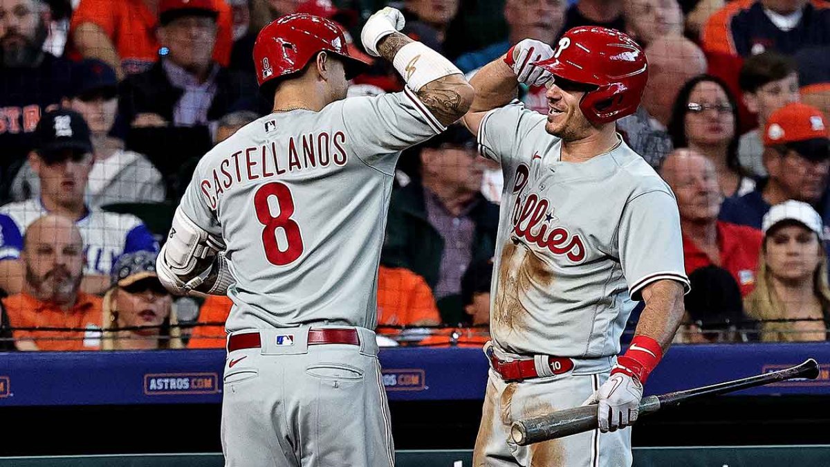 Nola nowhere near perfect for Phillies in Houston this time