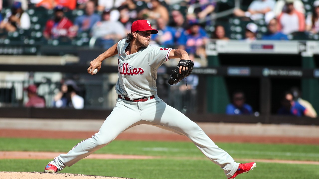 Zack Wheeler ties Phillies postseason strikeout record