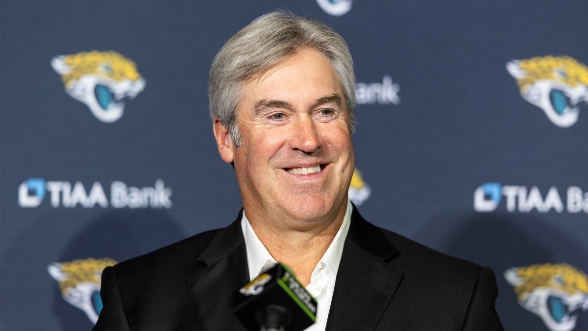 Doug Pederson: Jacksonville Jaguars hire former Super Bowl champion as new  head coach