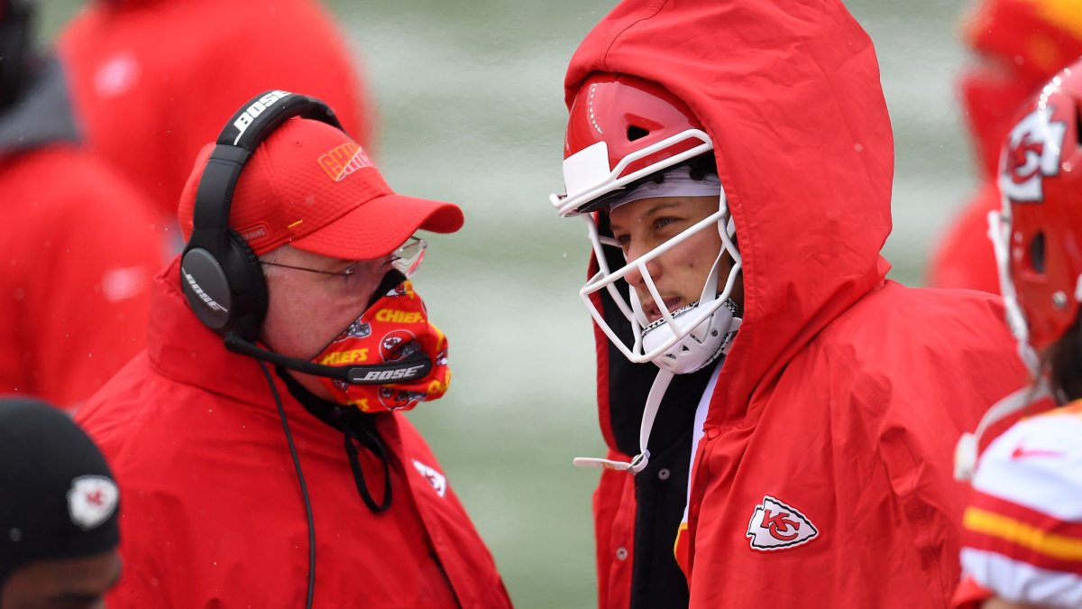 Chiefs vs Bills: Patrick Mahomes goes 'Grim Reaper' as Kansas City defeats  Buffalo in epic back-and-forth overtime battle