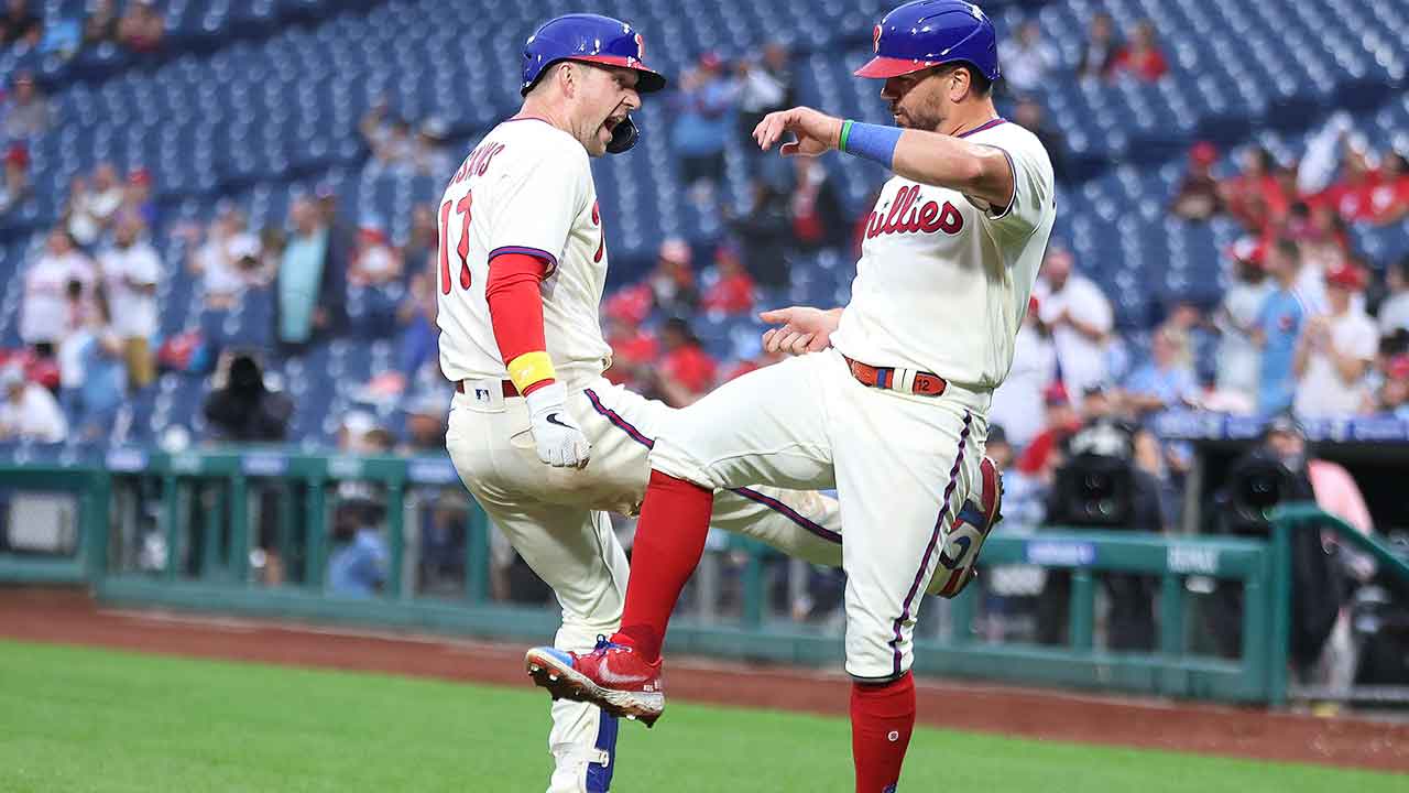 Photos of the Phillies rainy game against the Nationals