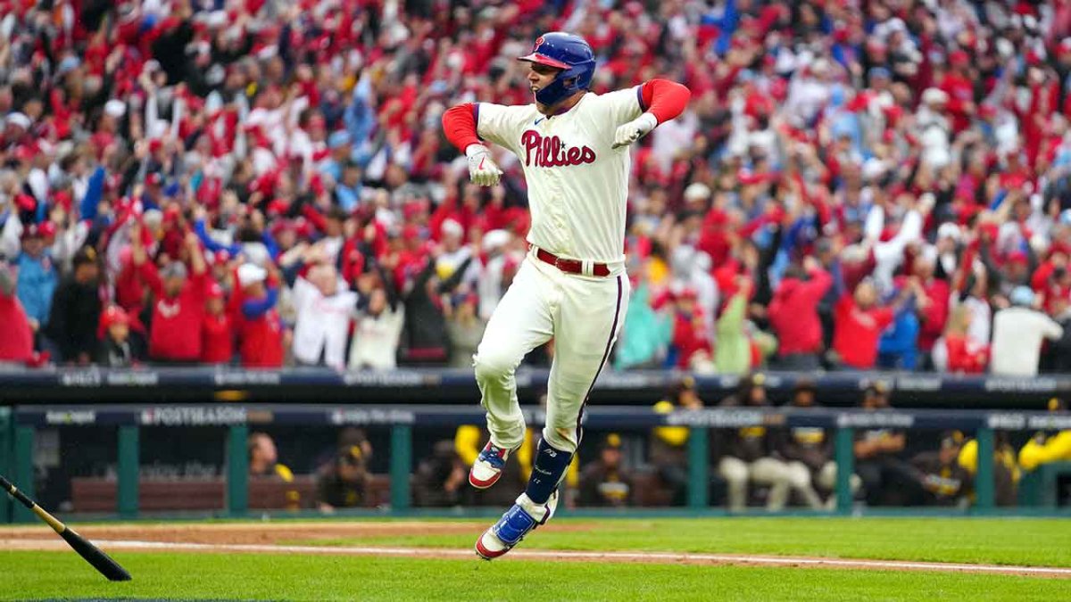 Bryce Harper's celebrations ignite Phillies fans in NLCS Game 4