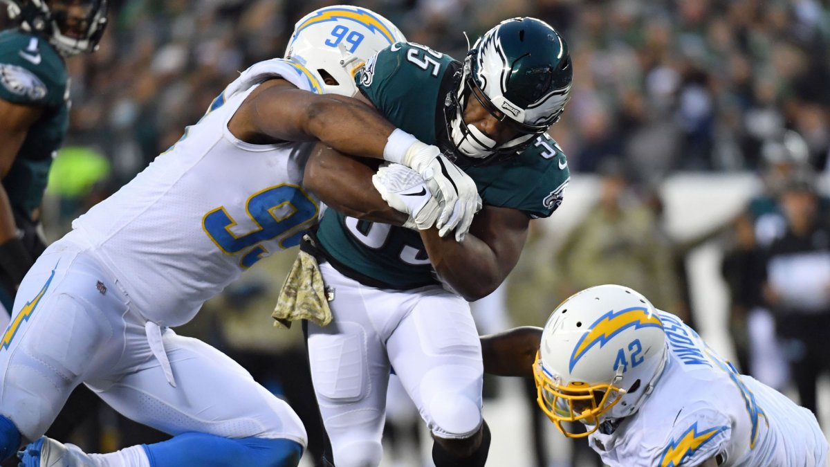 Eagles' PFF grades: Best and worst from Week 9 loss to the Chargers