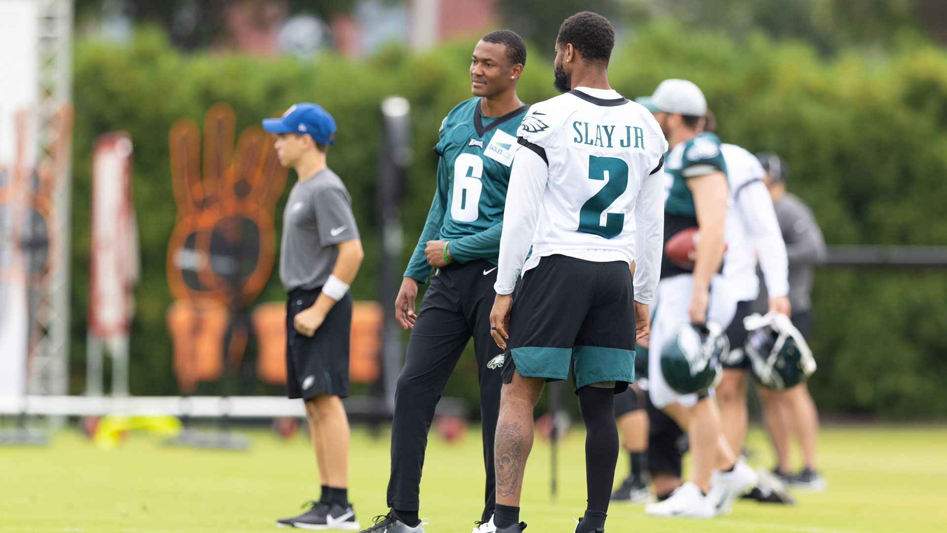 Darius Slay and DeVonta Smith go one-on-one at Eagles training camp