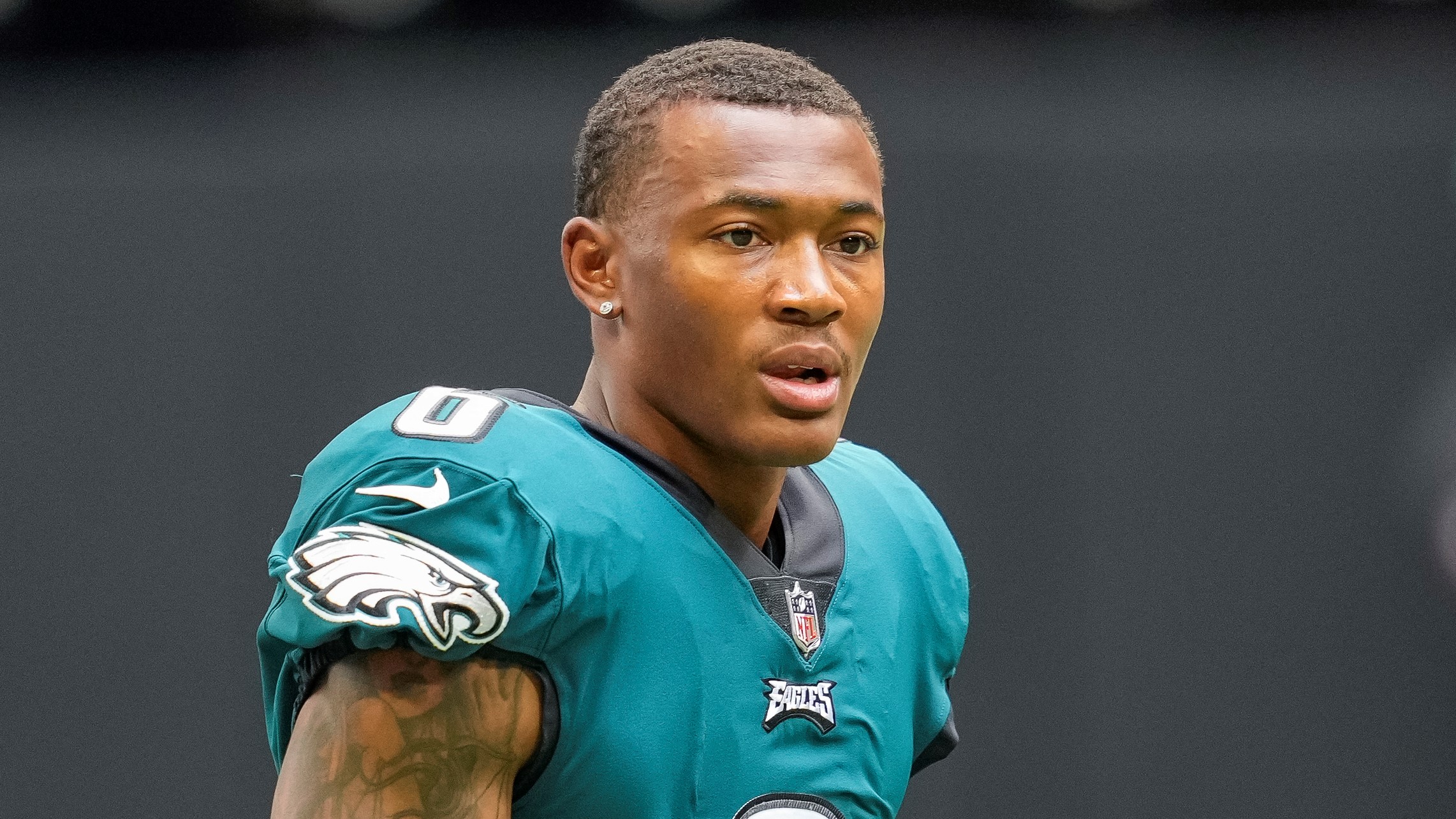 Eagles' wide receiver DeVonta Smith wants to block like Jordan Mailata