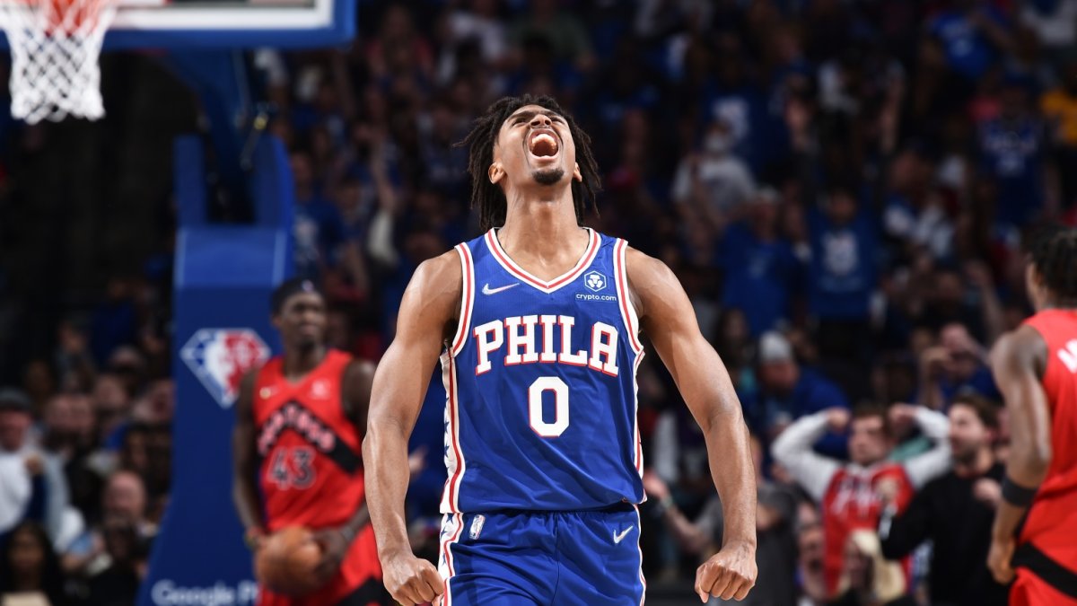 Sixers vs. Raptors: Tyrese Maxey scores scintillating 38 points in blowout  Game 1 win – NBC Sports Philadelphia
