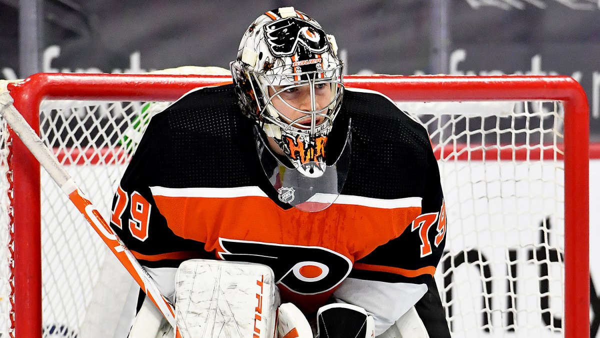 Flyers sign goaltender Carter Hart to three-year contract