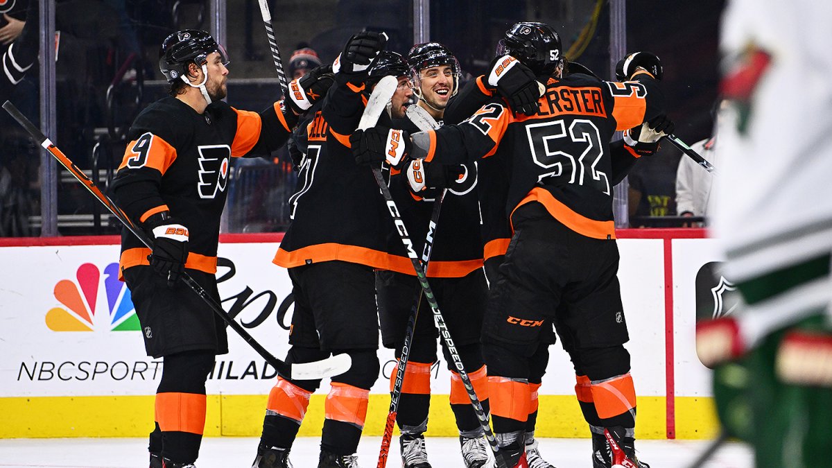 The Flyers arrived at Wells Fargo - Philadelphia Flyers