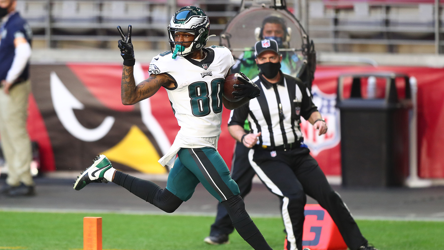 <p><strong>The Good: </strong>Watkins finally got a chance to play once Hurts was named the starting quarterback and did good things. In the last four weeks of the season, he caught 7 passes for 106 yards and a touchdown. On his 32-yard touchdown against the Cardinals, Watkins reached a top speed of 20.35 mph, showing off that 4.35 speed he had in the combine.</p>

<p><strong>The Bad: </strong>It was a small sample size. Watkins finally got to play in the final four games of the season but played just 20 total offensive snaps until the last quarter of the season. And he missed the first quarter of the season with an injury he suffered in training camp. Despite his background as a returner at Southern Mississippi, Watkins didn’t get that opportunity on punts or kickoffs in his rookie season.</p>

<p><strong>The Future: </strong>At least Watkins finished strong and was able to show some good signs down the stretch. For a while, it was looking like a redshirt season. But we saw enough to at least provide a little hope that Watkins figures into the Eagles’ future at least as a depth piece. He seems to have a connection with Hurts, so the QB decision may play into Watkins’ future.</p>

<p> </p>

<p> </p>
