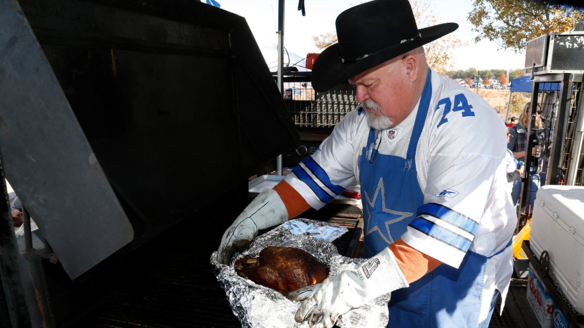 Season of Non-Giving: Why Cowboys Are Starving for Thanksgiving