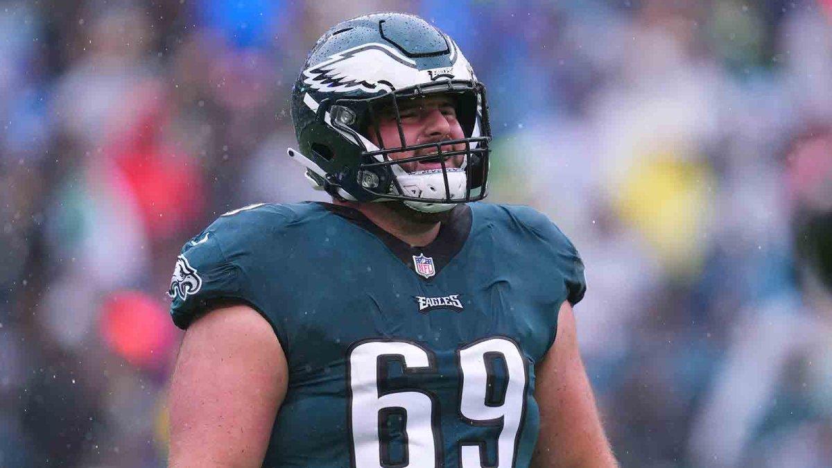 Sources: Eagles' Landon Dickerson (elbow) expected to play in the