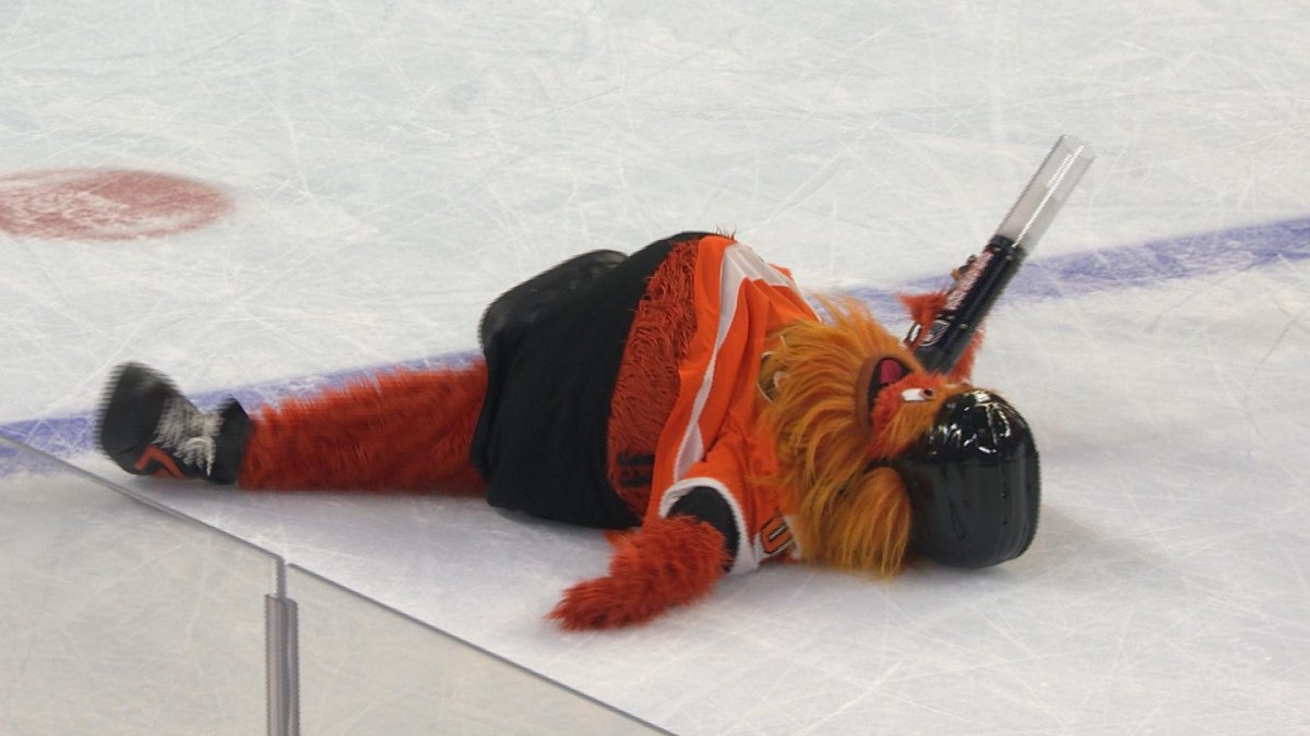Flyers mascot Gritty gets 'girthy' belly tattoo - The Hockey News