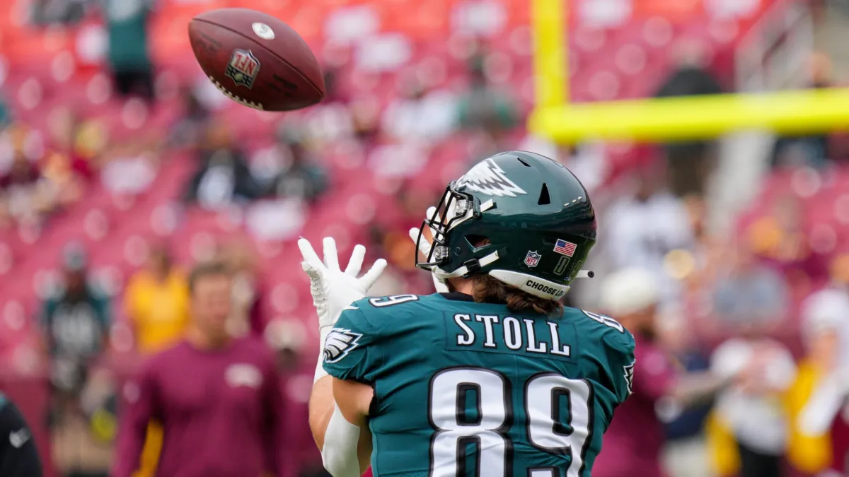 Jack Stoll Working on Becoming a More Complete Tight End in Second Season -  Sports Illustrated Philadelphia Eagles News, Analysis and More