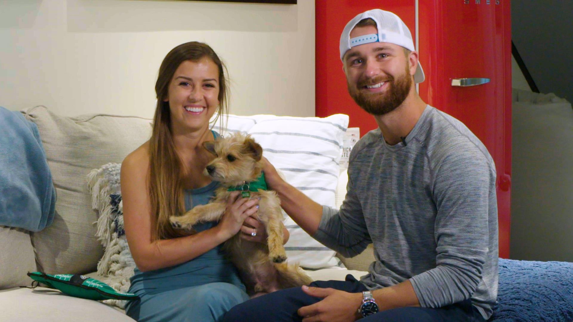 Jake and Annie Elliott get married, their dog Willy from Philly steals the  show – NBC Sports Philadelphia