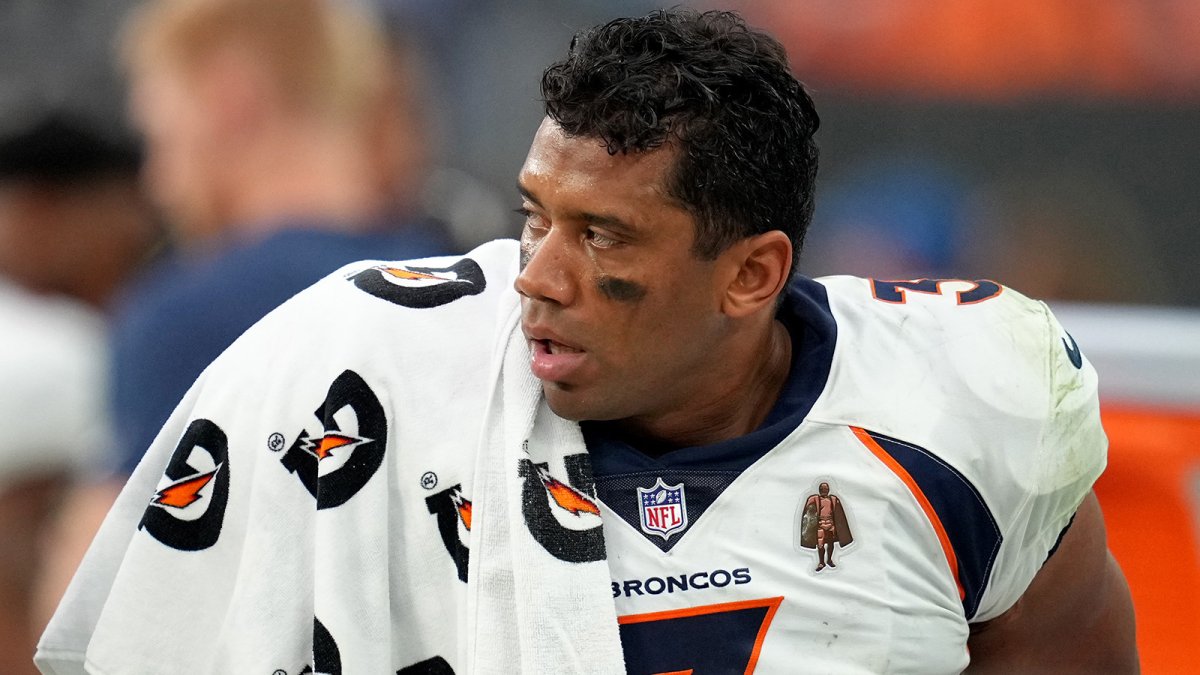 Russell Wilson's Broncos Jersey Is NFL's Top Seller, Beats Tom Brady's