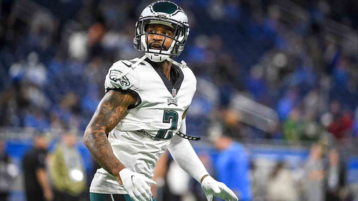 Eagles' Darius Slay apologizes after joking about police officer