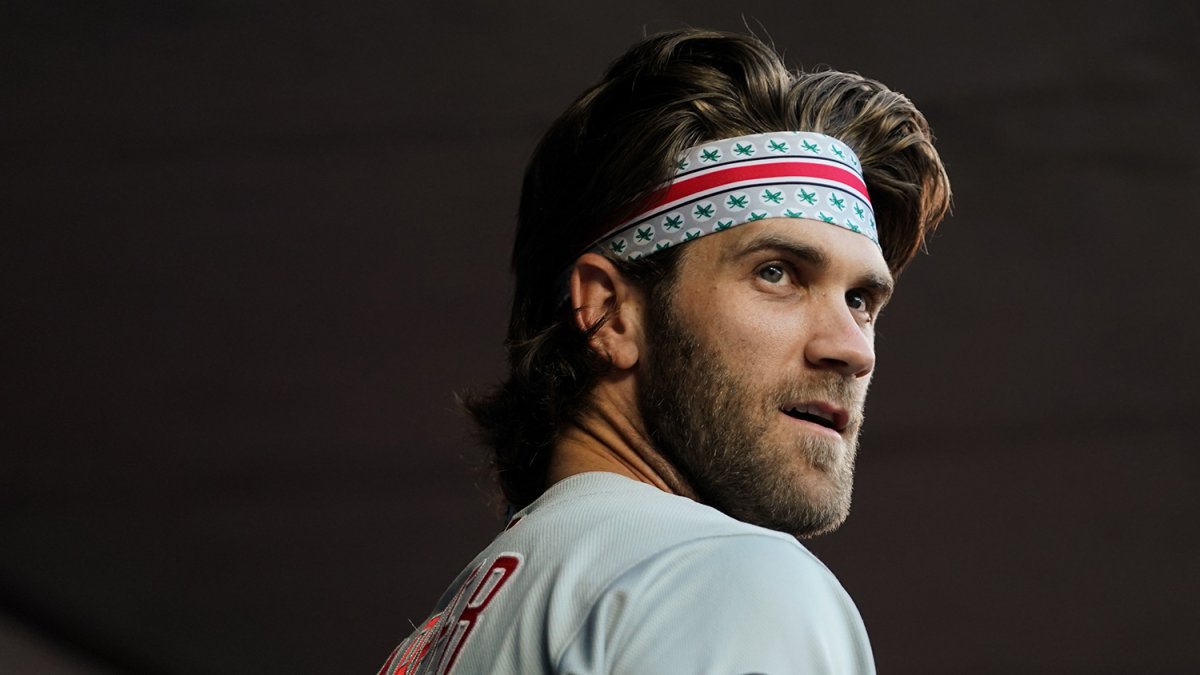 It takes Bryce Harper 30 minutes to do his hair before games