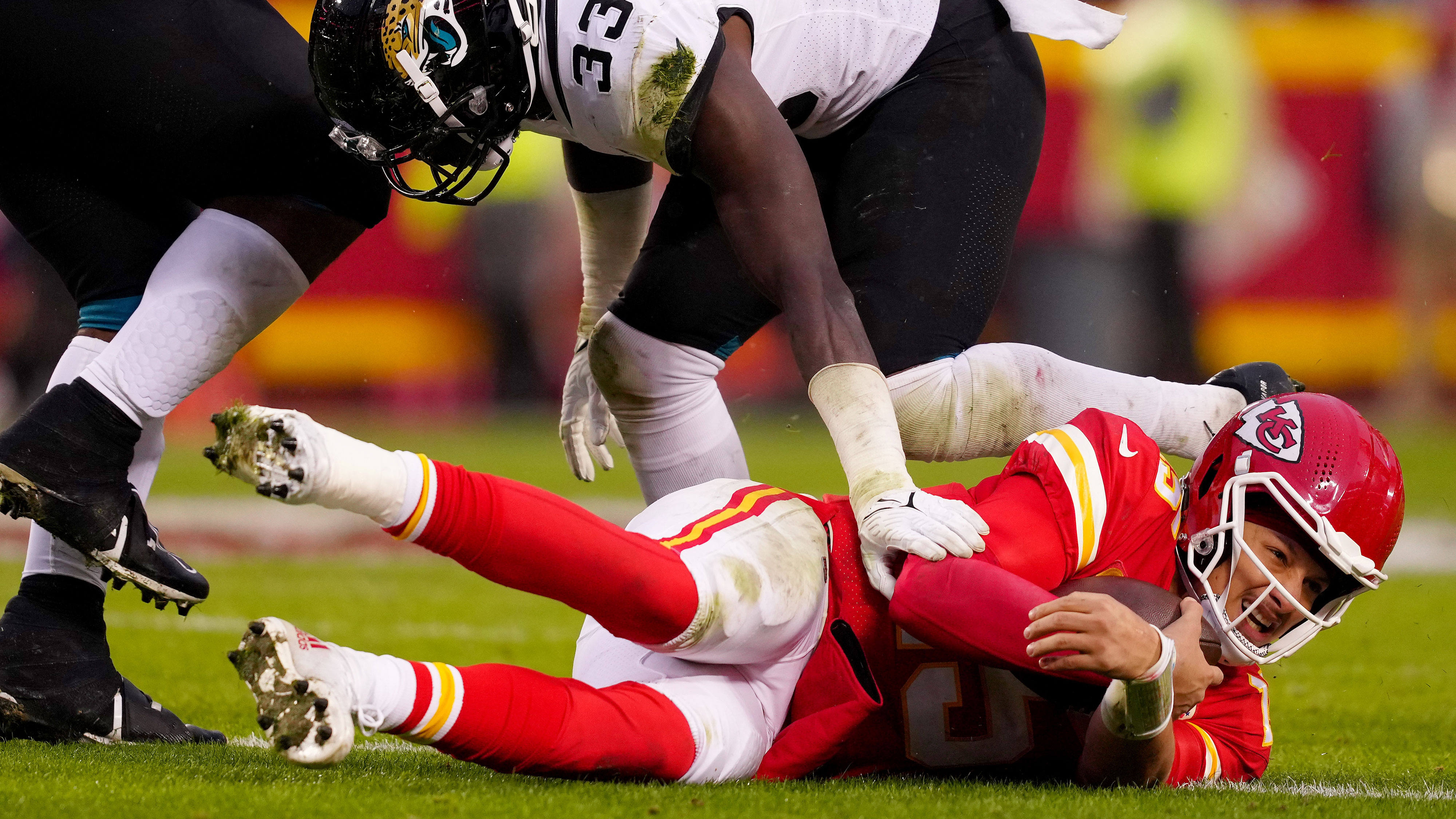 Chiefs' Patrick Mahomes suffered high ankle sprain against Jaguars