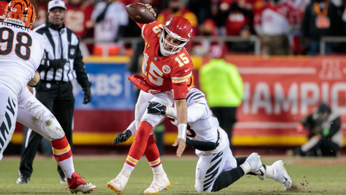 Report: Chiefs' Patrick Mahomes suffered high ankle sprain vs. Jaguars –  NBC Sports Philadelphia