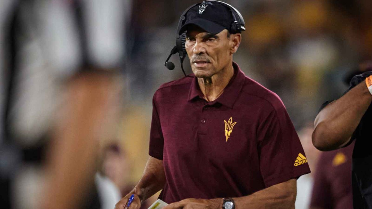 2018's new college football coaches, graded on their polo shirts 