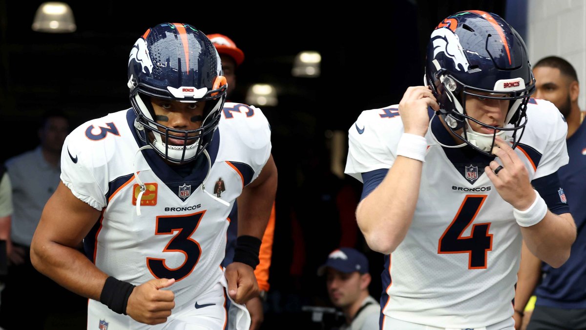 Broncos' Russell Wilson to sit out game vs. Jets with hamstring injury