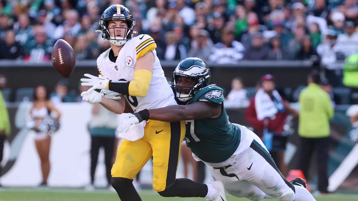 Philadelphia Eagles beat Pittsburgh Steelers 35-13